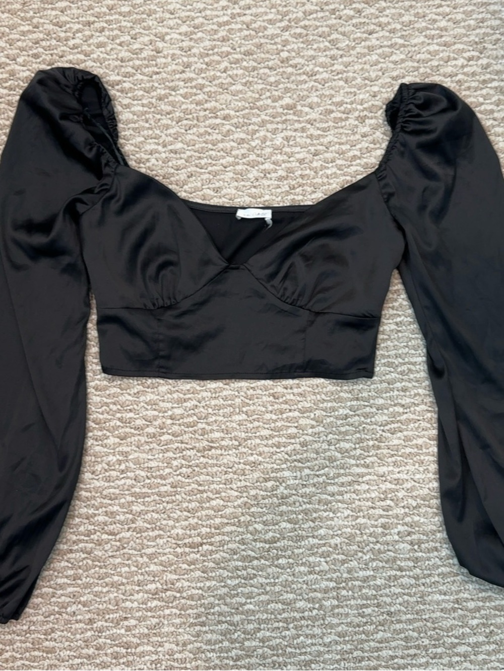 Women's Black Puff-Sleeve Crop Top